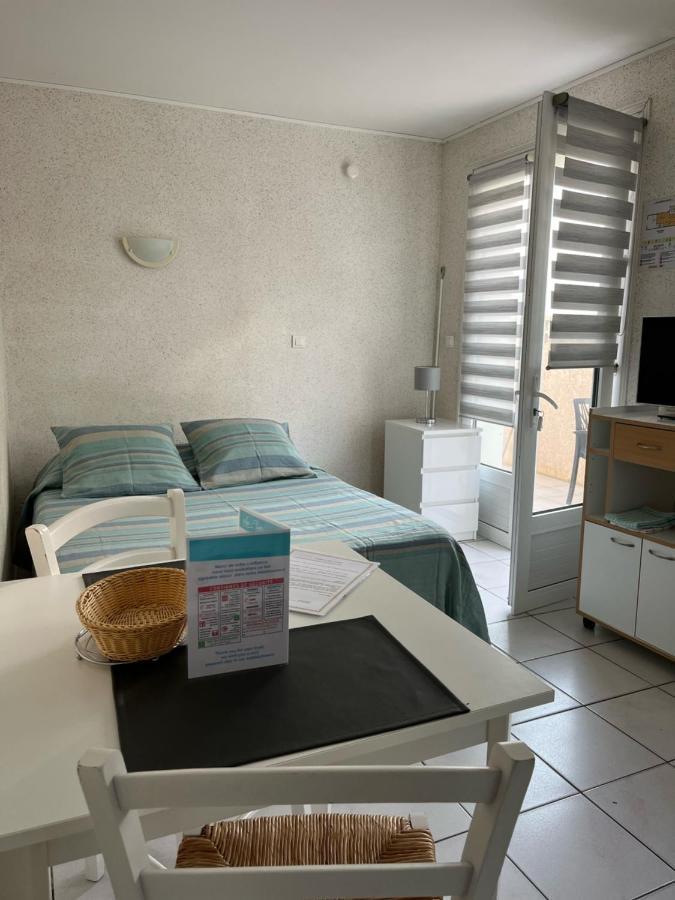 Hotel Residence Les Flots Saint-Palais-sur-Mer Buitenkant foto