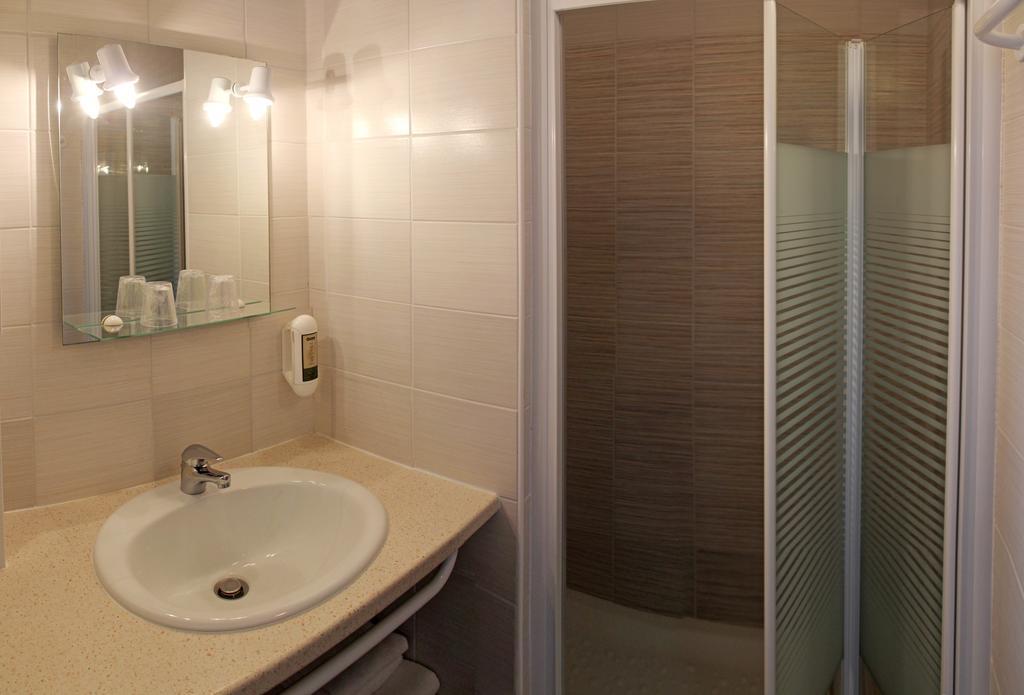 Hotel Residence Les Flots Saint-Palais-sur-Mer Buitenkant foto